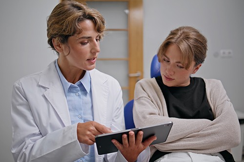 Woman at a consultation with a dentist